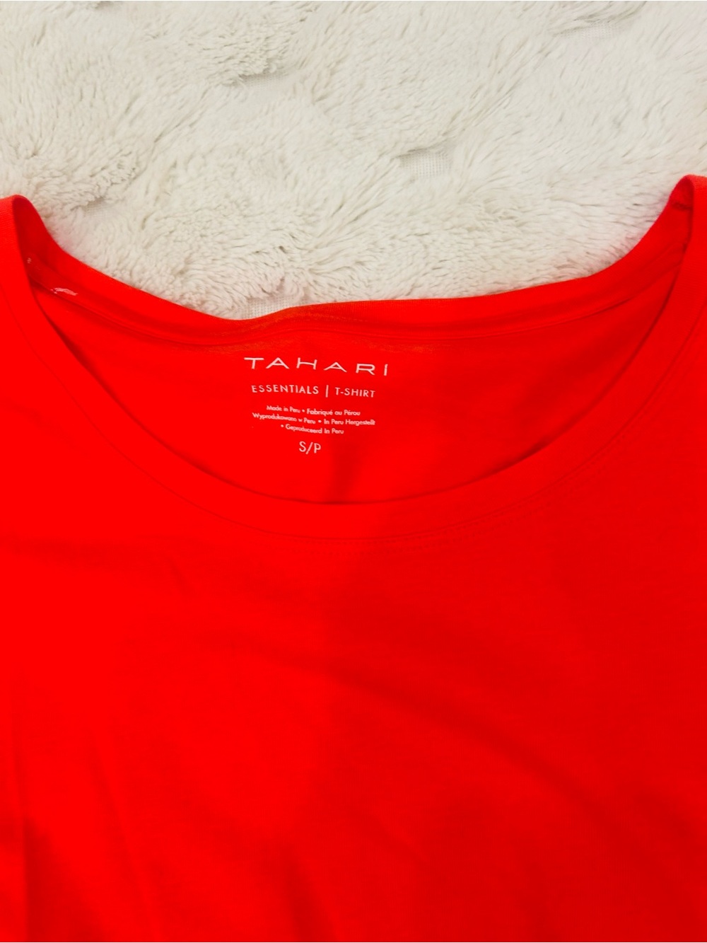 Tahari Red Short-Sleeve Crewneck Tee